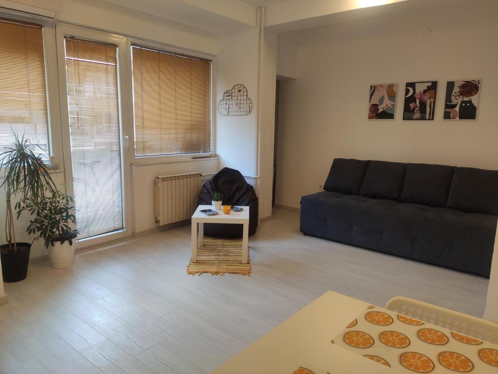 סקופיה City Center White Apartment! מראה חיצוני תמונה
