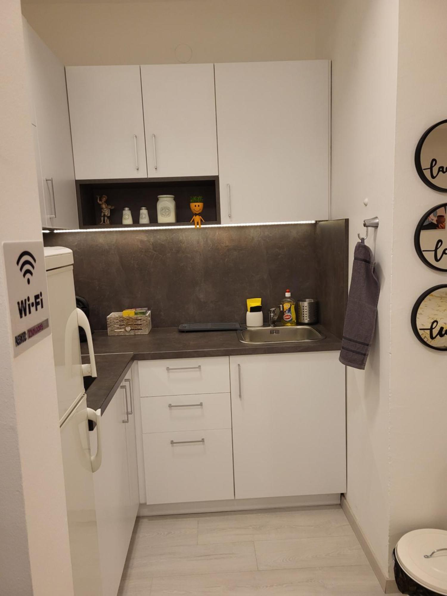 סקופיה City Center White Apartment! מראה חיצוני תמונה